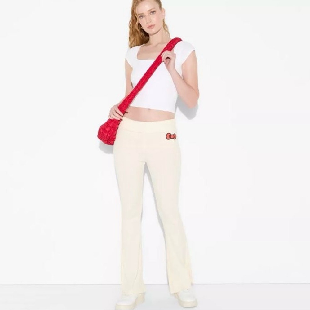 NWT  Hello Kitty Sanrio Cream Flare Leg Pants with Red Bow Accent- XXL